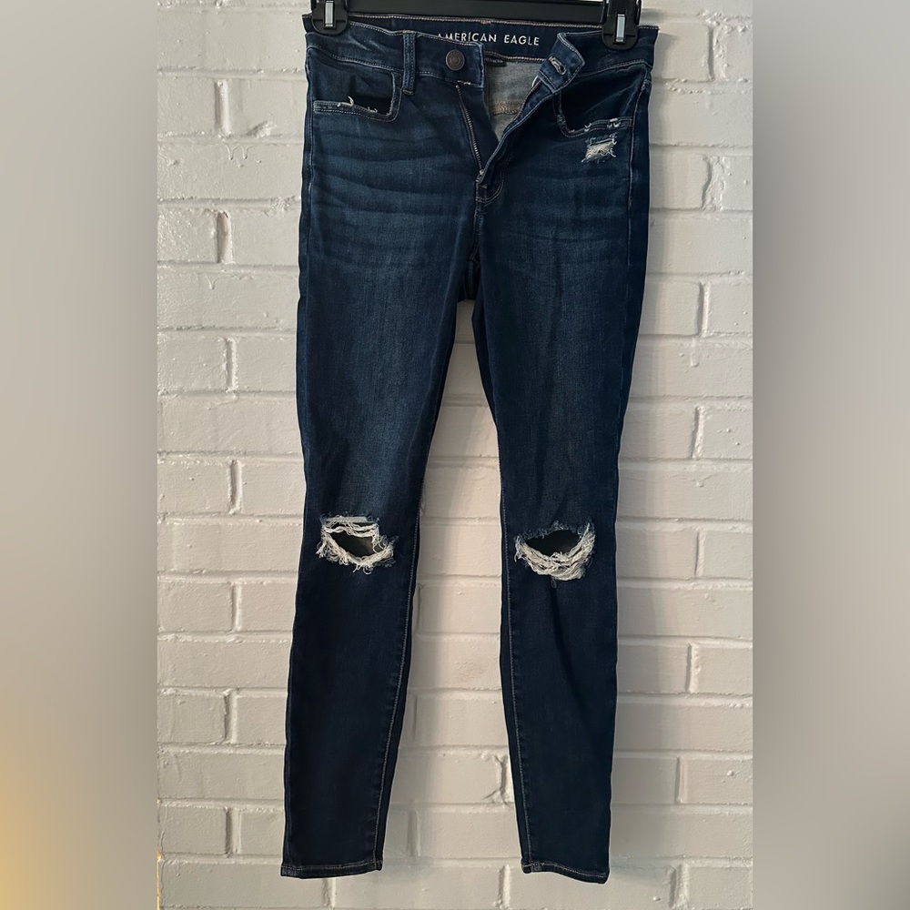 American Eagle Outfitters Distressed high rise Jeggings